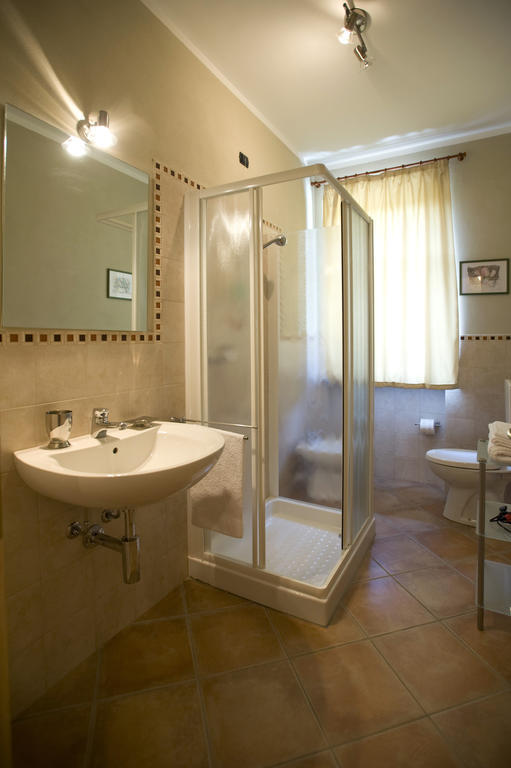 Agriturismo Cascina Monchiero Bra Cameră foto